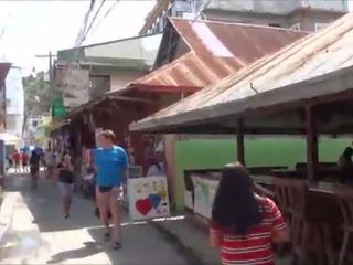 Buck divoký pořady sabang pláž puerto galera filipíny