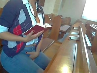 VÃÂ­deo porno en una iglesia